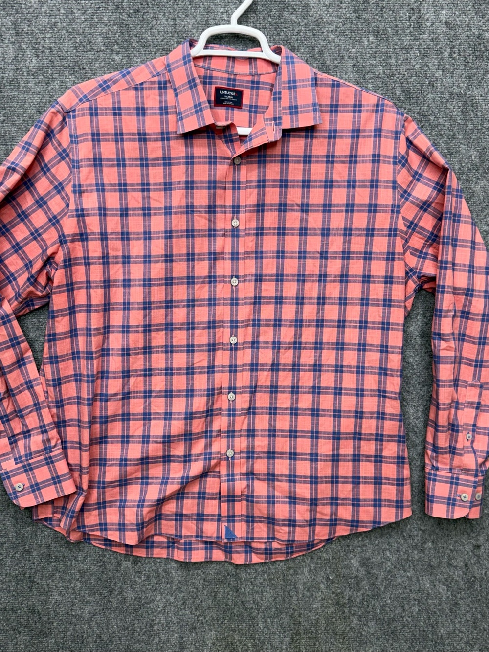 UNTUCKit Relaxed Fit Button Up Shirt Men's size XL Pink/Blue Long Sleeve